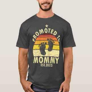 Womens Promoted To Mommy 2023 Soon To Be Mommy 202 T-Shirt