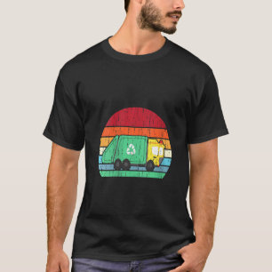 Womens Retro Vintage Sunset Recycling Trash Garbag T-Shirt