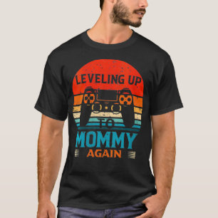 Womens Vintage Levelling Up To Mommy Again Mother' T-Shirt