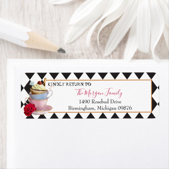 Wonderland Tea Party Tea Cups Adresse (En situation)