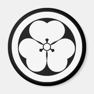 Wood sorrel in circle magnet