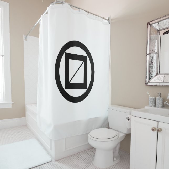 Wooded measure in circle (In Situ)