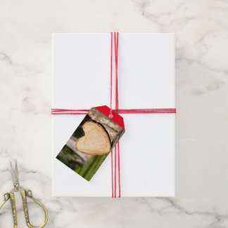 wooden heart gift tags