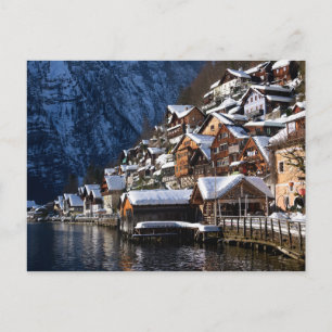 Wooden lakeside houses in Hallstatt, Austria Postcard