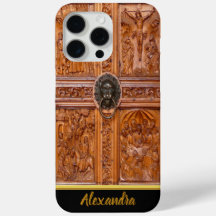 Wooden tree door with with a lion knocker