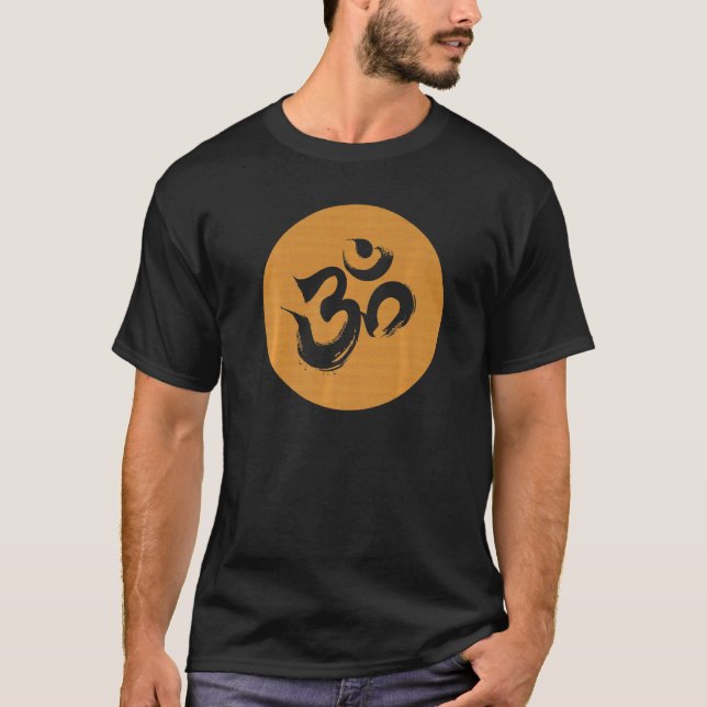 Woodgrain Om Hindu Symbol   T-Shirt (Front)