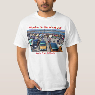 Woodies sur le T-shirt 2011 de Santa Cruz de quai