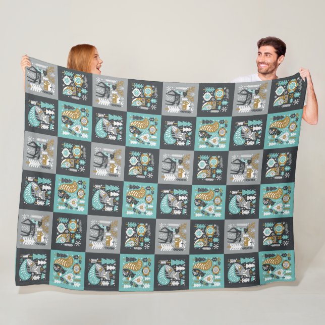Woodland Animals Snowflakes Scandinavian Christmas Fleece Blanket (In Situ)