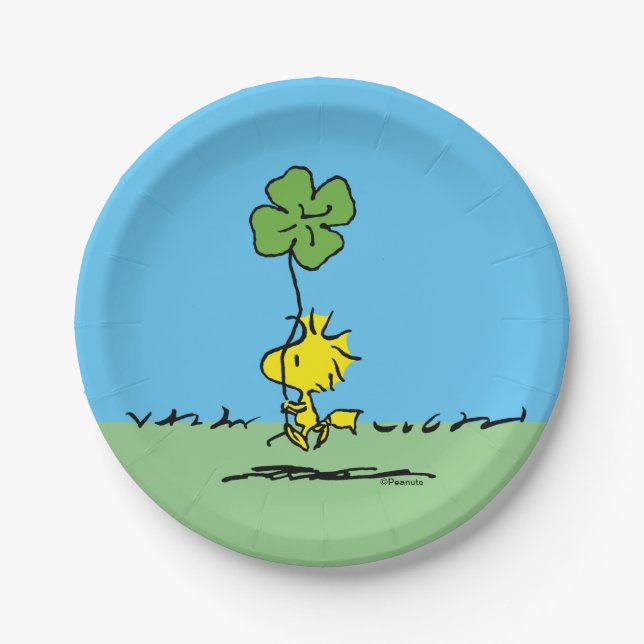 Woodstock Carrying Shamrock Paper Plate (Front)