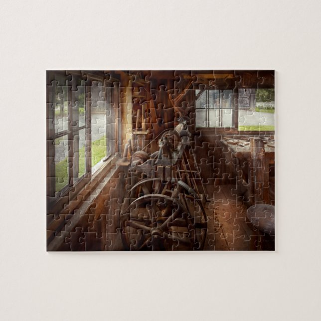 Woodworker - The art of lathing Jigsaw Puzzle (Horizontal)
