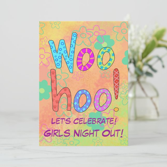 WooHoo Mots Filles Night Out Invitation (Debout devant)