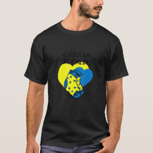 World Down Syndrome Day Awareness Socks Heart 21 M T-Shirt
