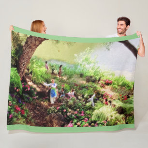 WORLD IS A CIRCLE Fleece Blanket