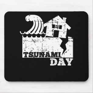 World Sunami Day A Famous Kanagawa Painting Mouse Pad