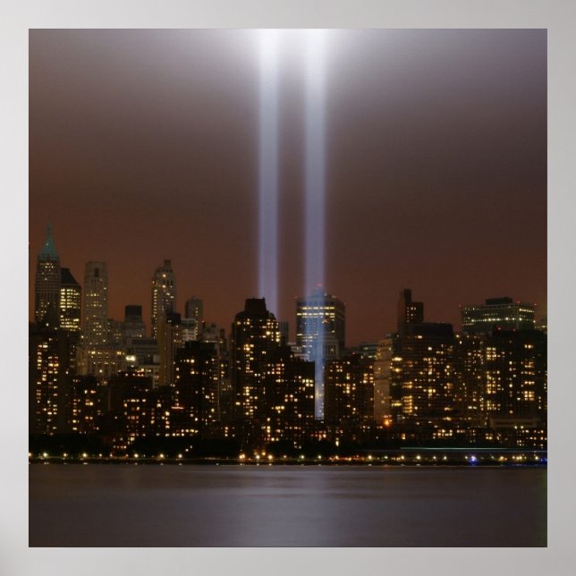 World trade centre tribute in light in New York. Poster (Front)