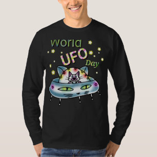 World Ufo Day Believers Aliens Believe Tee Sci Fi