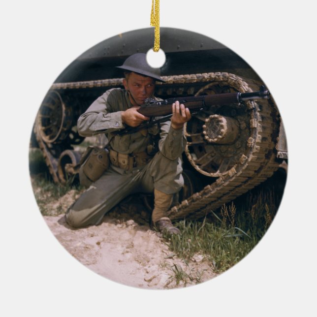 World War II Soldier Kneeling with Garand Rifle Ceramic Ornament (Back)