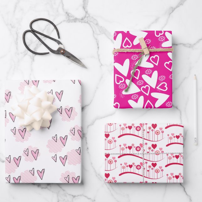 Wrapping Paper Sheets Valentine's Pink Red Hearts  (Front)