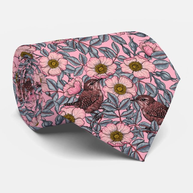 Wrens in the roses tie (Rolled)
