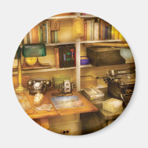 Writer - The desk of a writer Magnet