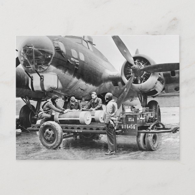 WW2 Airplane and Crew: 1940s Postcard (Front)