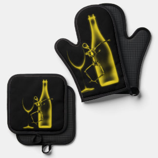 X-Ray Celebration Skeleton & Wine Oven Mitt & Pot Holder Set