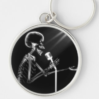 X-RAY SKELETON SINGING ON RETRO MIC - B&W KEYCHAIN