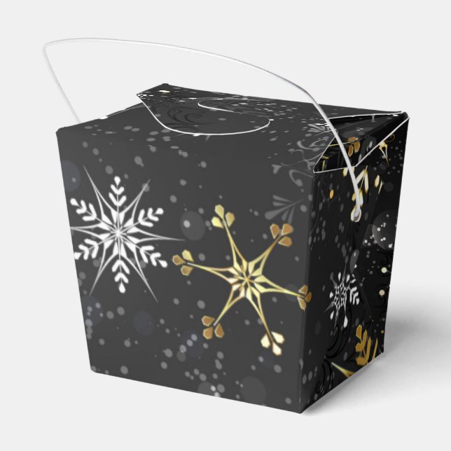 Xmas Golden Snowflakes on Black Background Favor Box (Back Side)