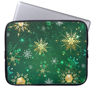 Xmas Golden Snowflakes on Green Background Laptop Sleeve
