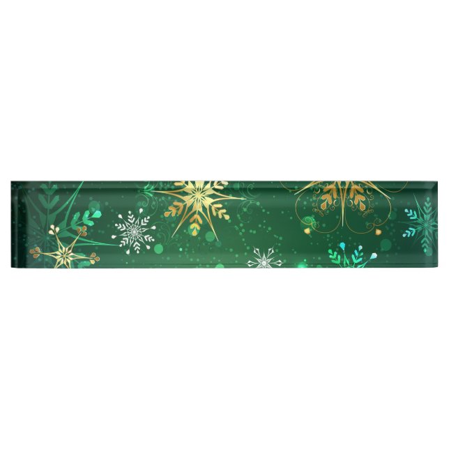 Xmas Golden Snowflakes on Green Background Nameplate (Front)