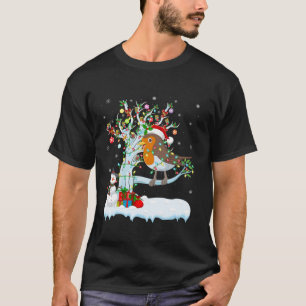 Xmas Lighting Tree Santa Hat American Robin Bird C T-Shirt