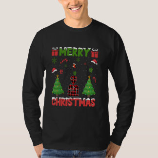Xmas Tree Red Buffalo Plaid IT Specialist Ugly Chr T-Shirt