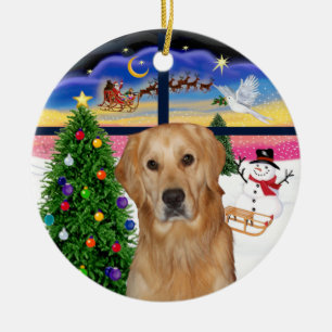 Xmas Window - Golden Retriever (K) Ceramic Ornament