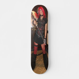 XOMBORDZ SKATEBOARD