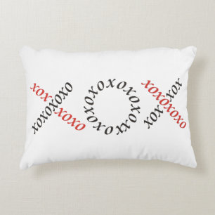 XOX ACCENT PILLOW