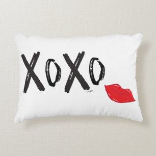 XoXo-Hugs-Kisses-with-Red-Lips Accent Pillow