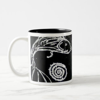 yaie betta fish Two-Tone coffee mug