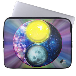 Yang-Yin / Sun-Moon Laptop Sleeve