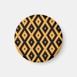 Yellow and black diamond pattern magnet