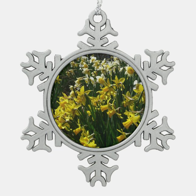 Yellow and White Daffodils Spring Flowers Snowflake Pewter Christmas Ornament (Front)
