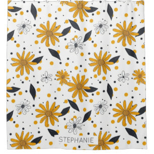 Yellow and White Daisy Pattern with Dark Leaves