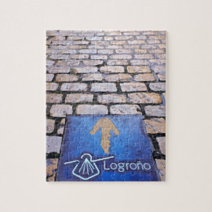 Yellow arrow jigsaw puzzle