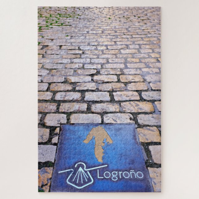 Yellow arrow jigsaw puzzle (Vertical)