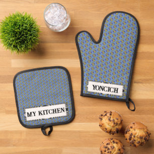Yellow-Blue Flower Ribbon by Kenneth Yoncich Oven Mitt & Pot Holder Set