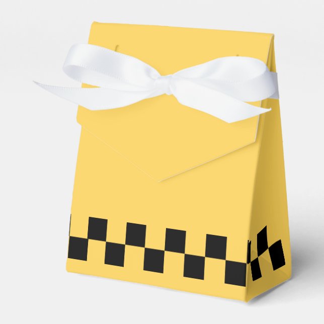 Yellow cab chequered pattern favor box (Front Side)