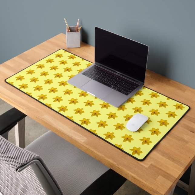Yellow Daffodil Flower Seamless Pattern on Desk Mat (Office 2)
