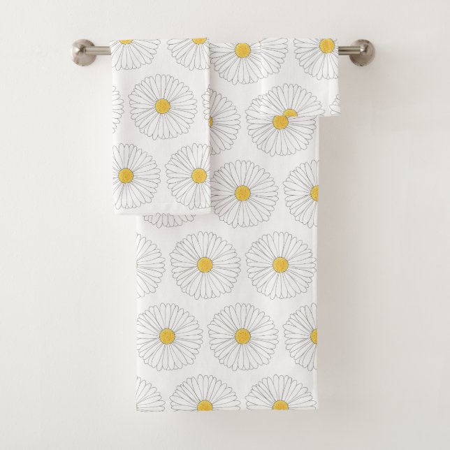 Yellow Daisies Spring Flowers Daisy Floral Print Bath Towel Set (Insitu)