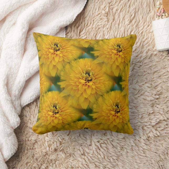 Yellow Daisy Flower Nature Pattern Throw Pillow (Blanket)
