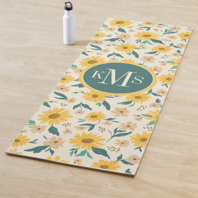 Yellow Daisy Flower Pattern Yoga Mat (In Situ)