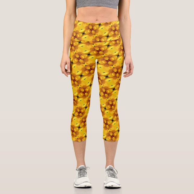 Yellow Daisy Flower Petals And Centre Pattern      Capri Leggings (Front)